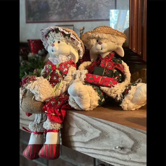 Rare Vintage Porcelain Christmas Sitting  Collectibles - Picture 3 of 7